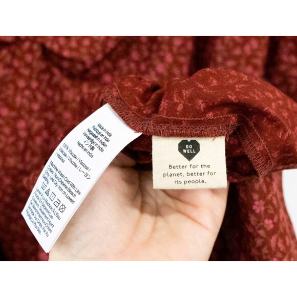 Madewell Sweetheart Puff Sleeve Midi Dress in Carmine Floral - Picture 13 of 14